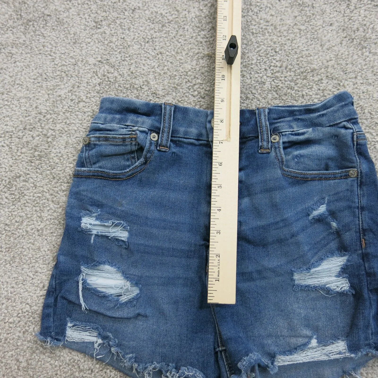 American Eagle Womens Distressed Denim Boyfriend Shorts Mid Rise Blue Size 2