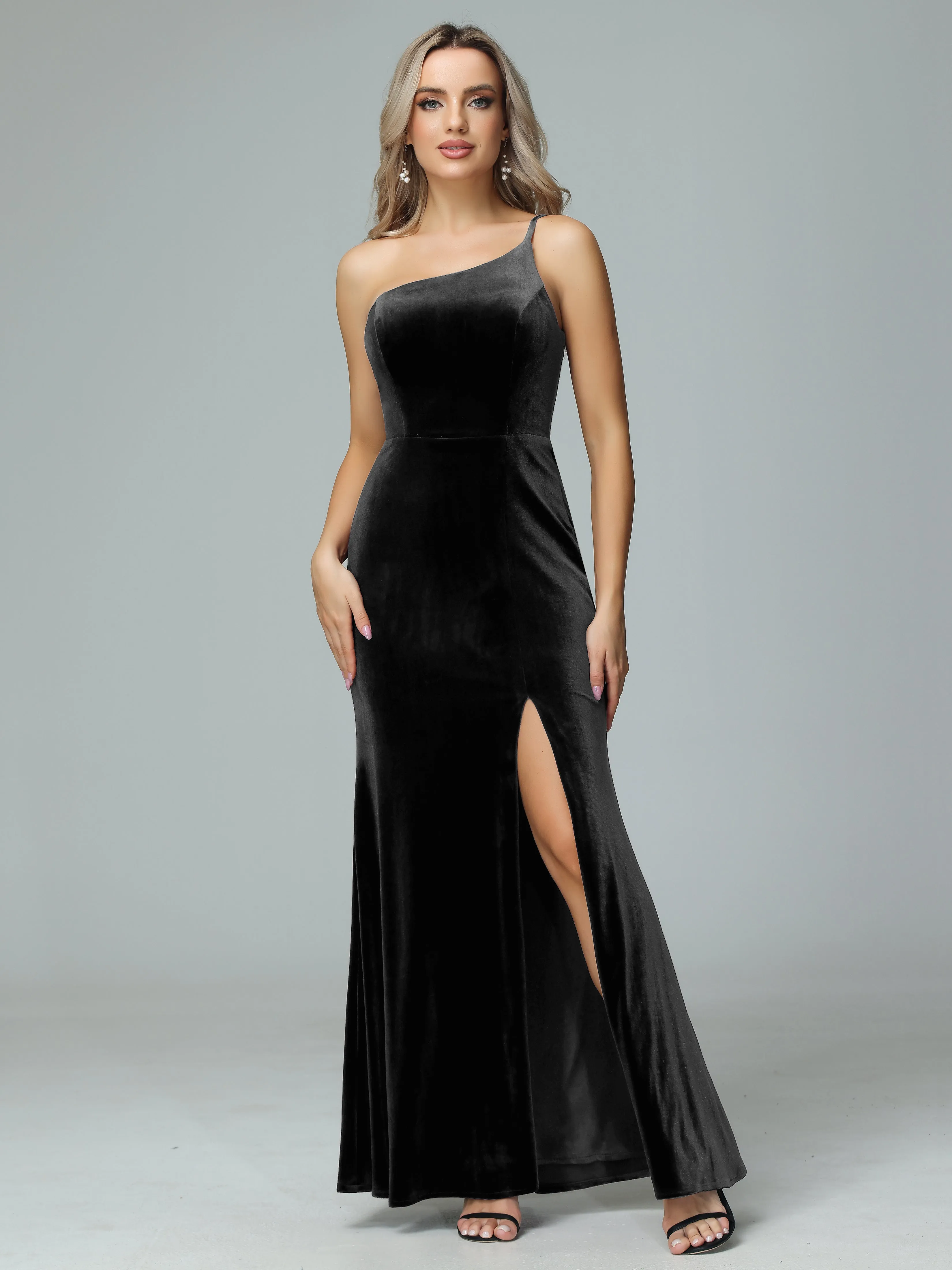 Charming One Shoulder Velvet Bridesmaid Dresses