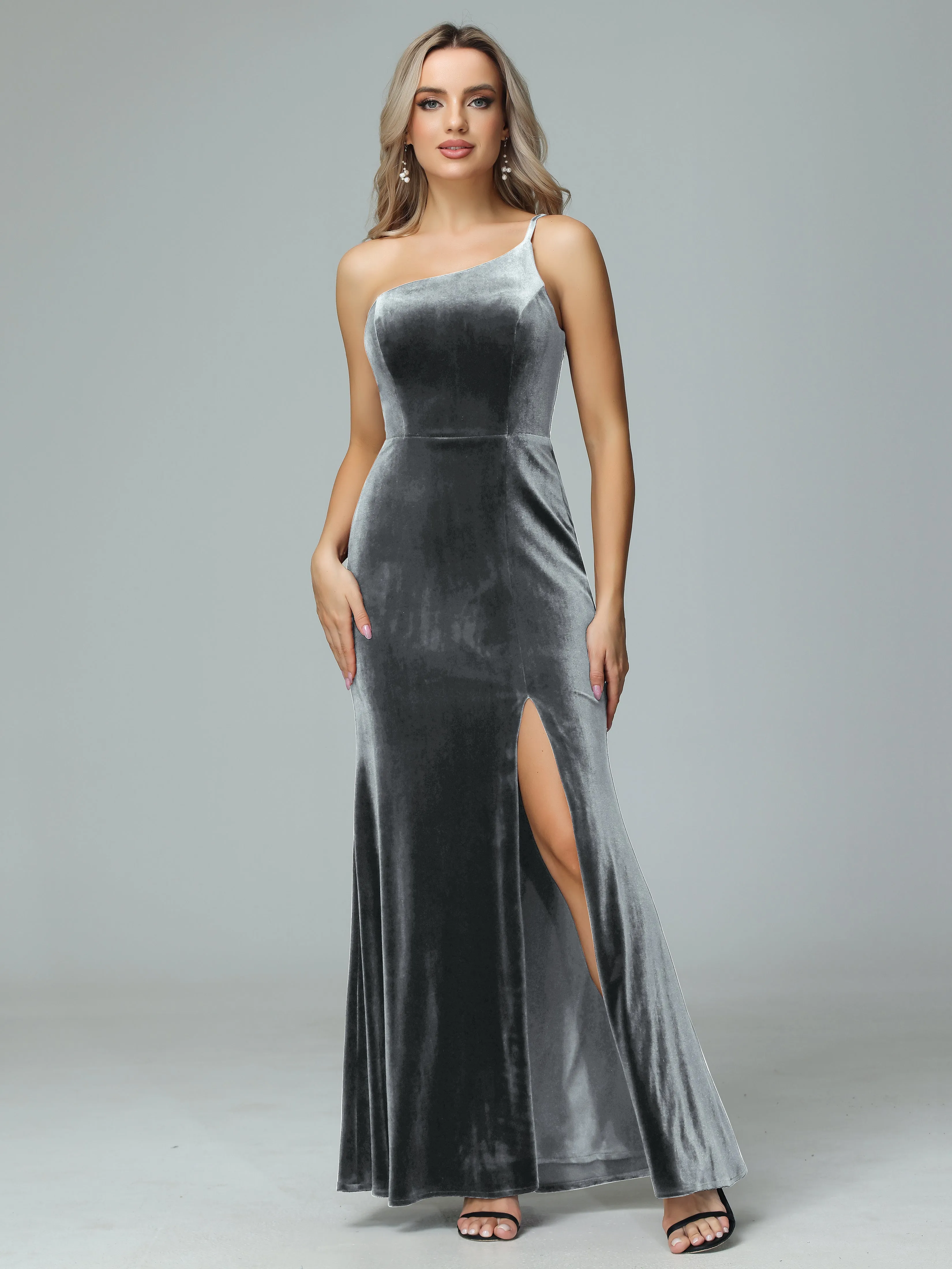 Charming One Shoulder Velvet Bridesmaid Dresses