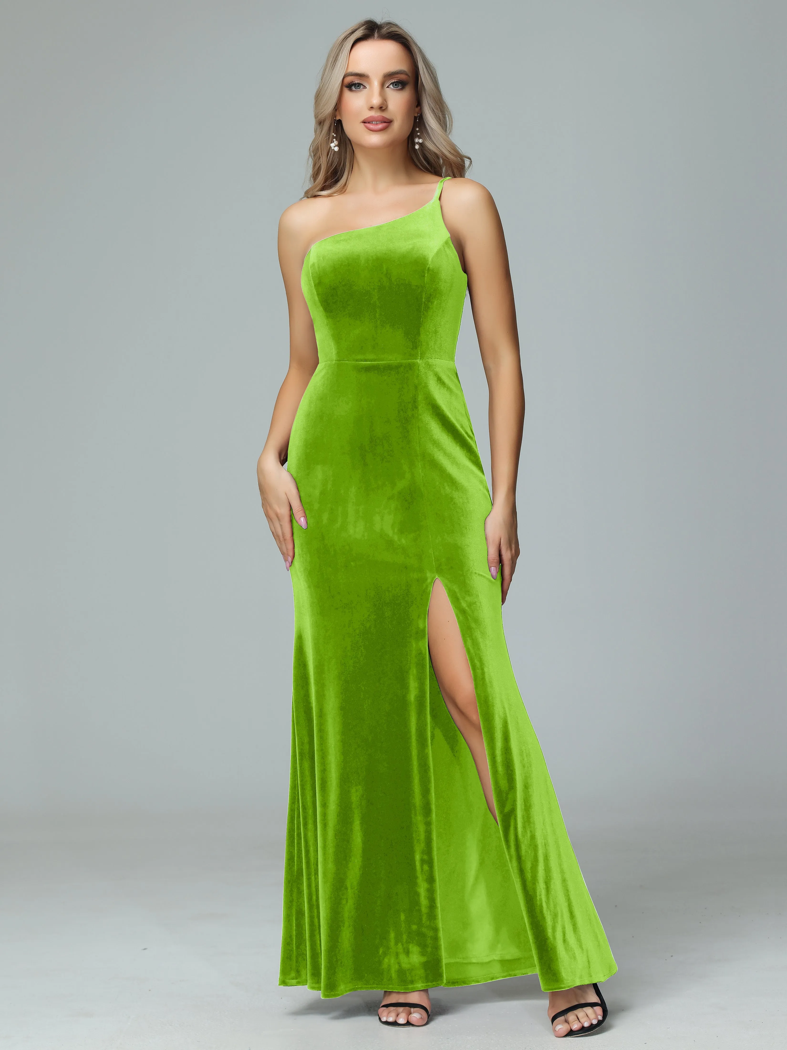 Charming One Shoulder Velvet Bridesmaid Dresses