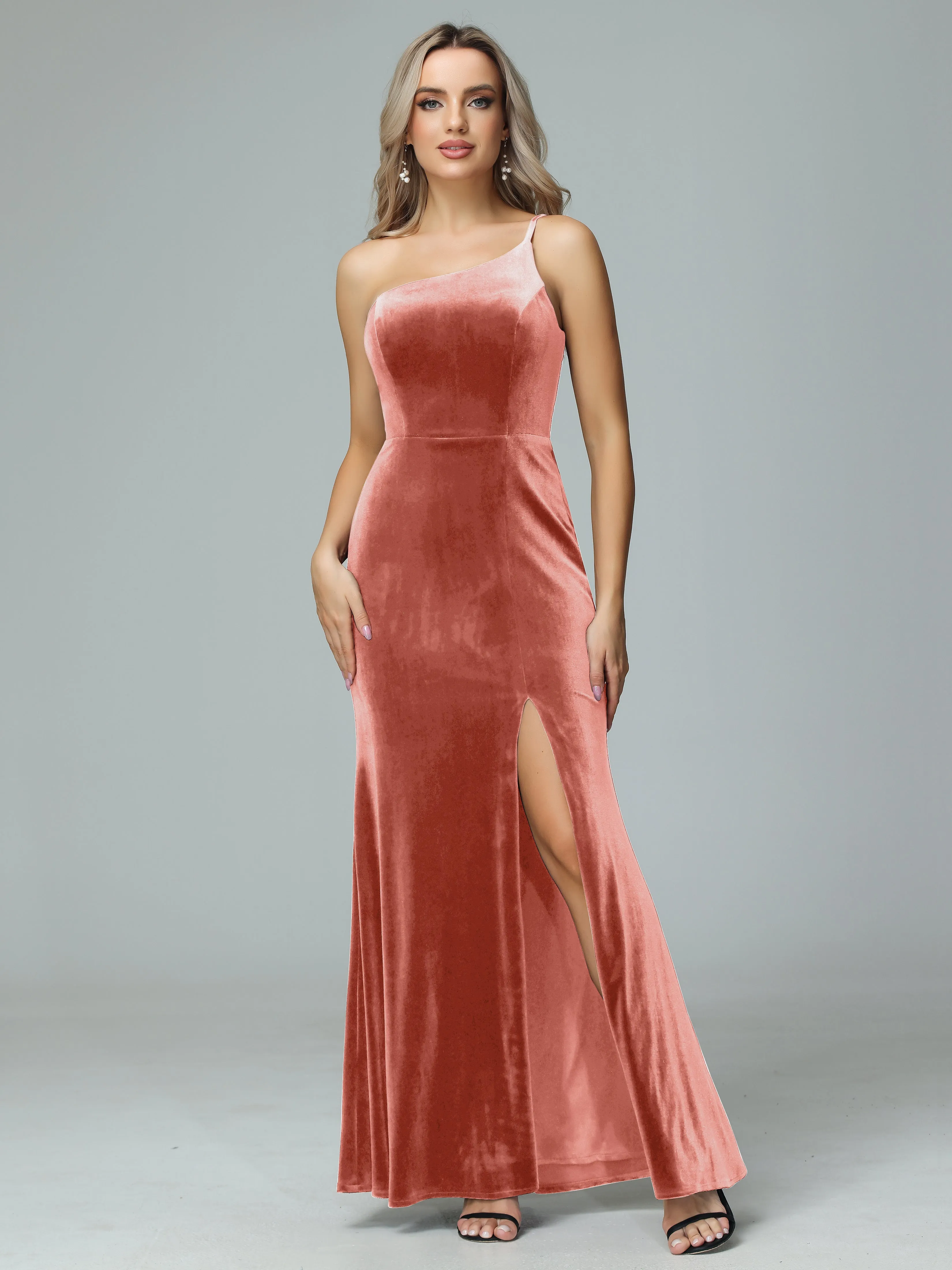 Charming One Shoulder Velvet Bridesmaid Dresses