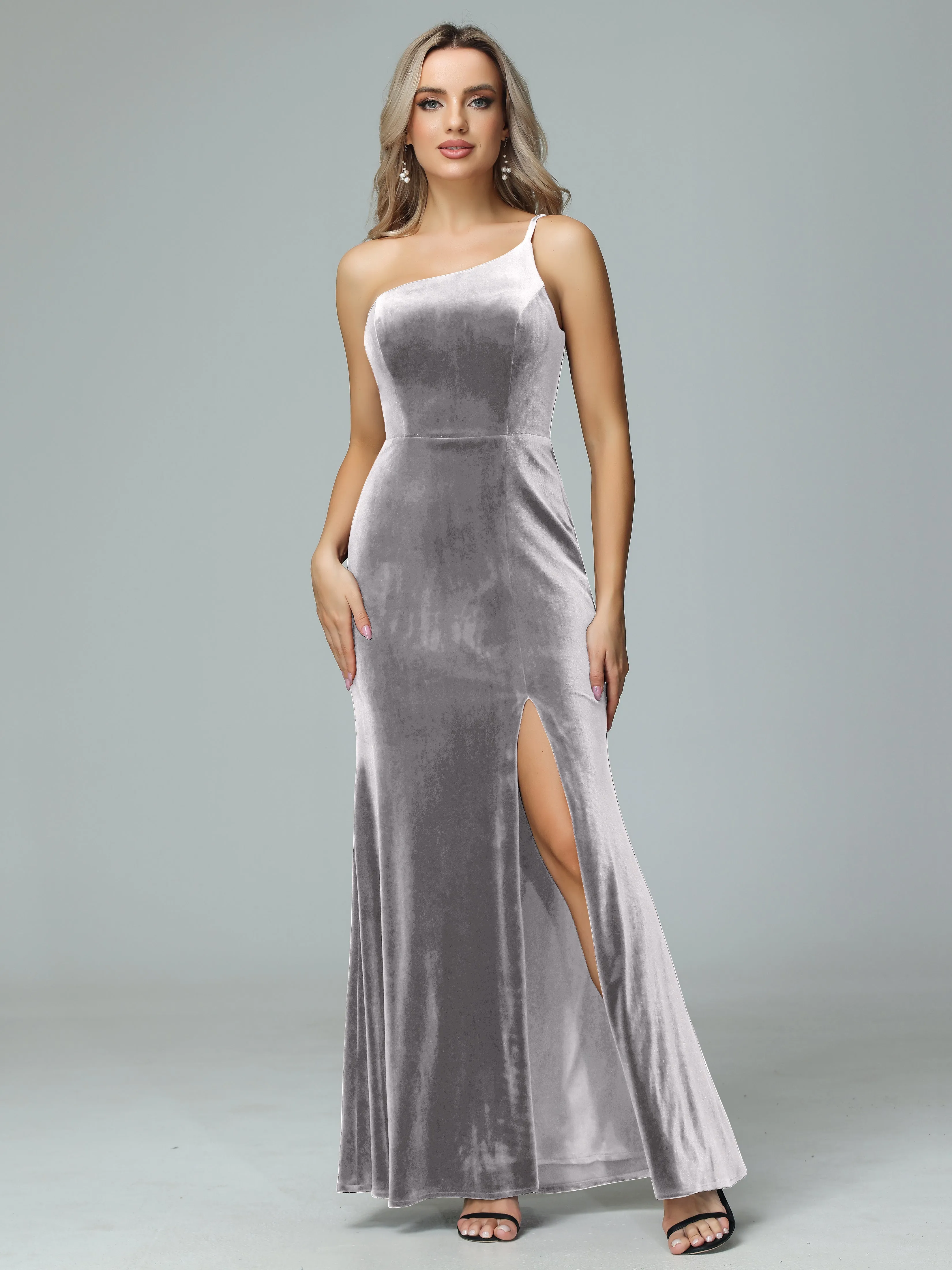 Charming One Shoulder Velvet Bridesmaid Dresses