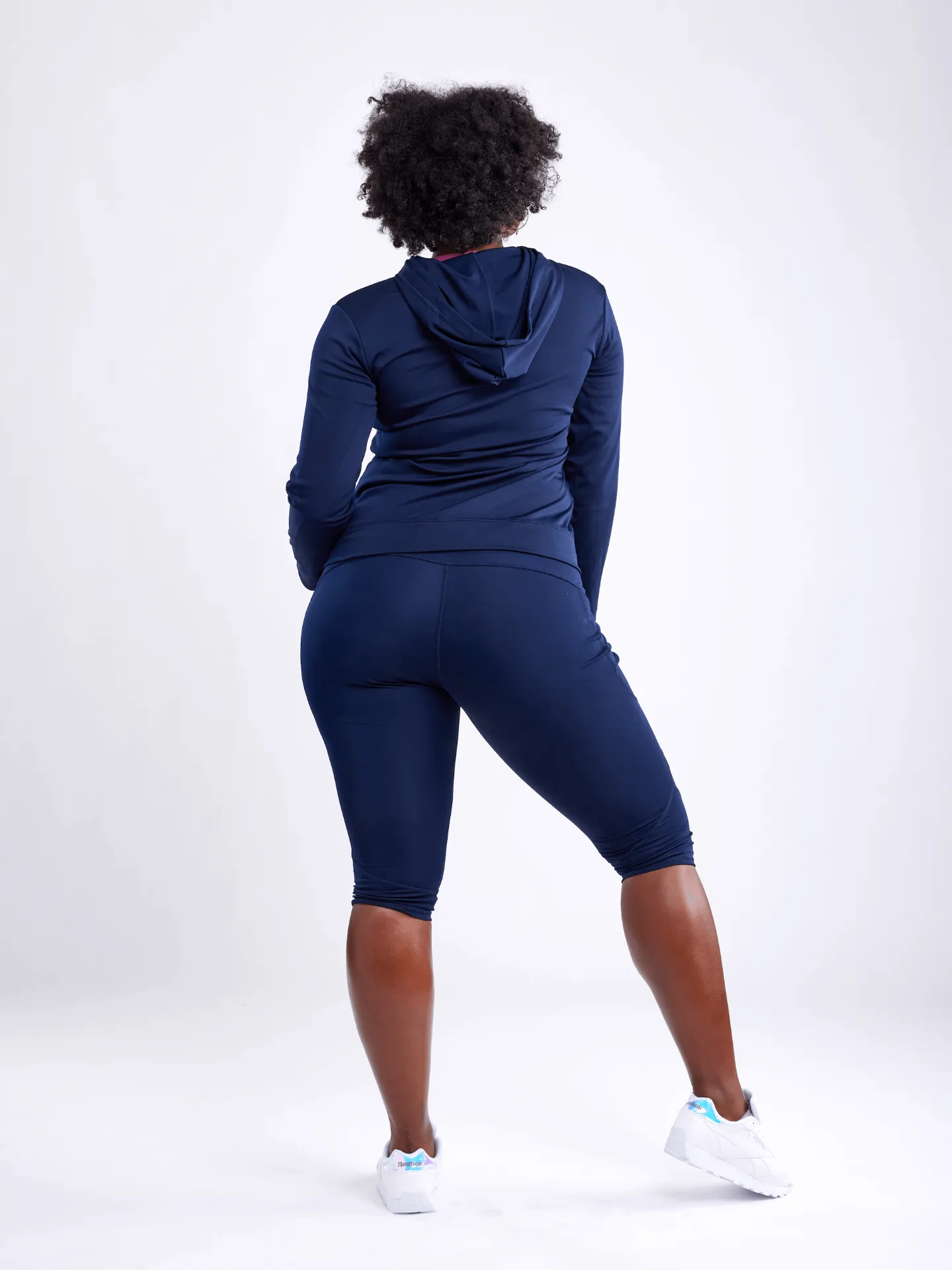 Mid-Rise Capri Fitness Leggings with Side Pockets | JupiterGear